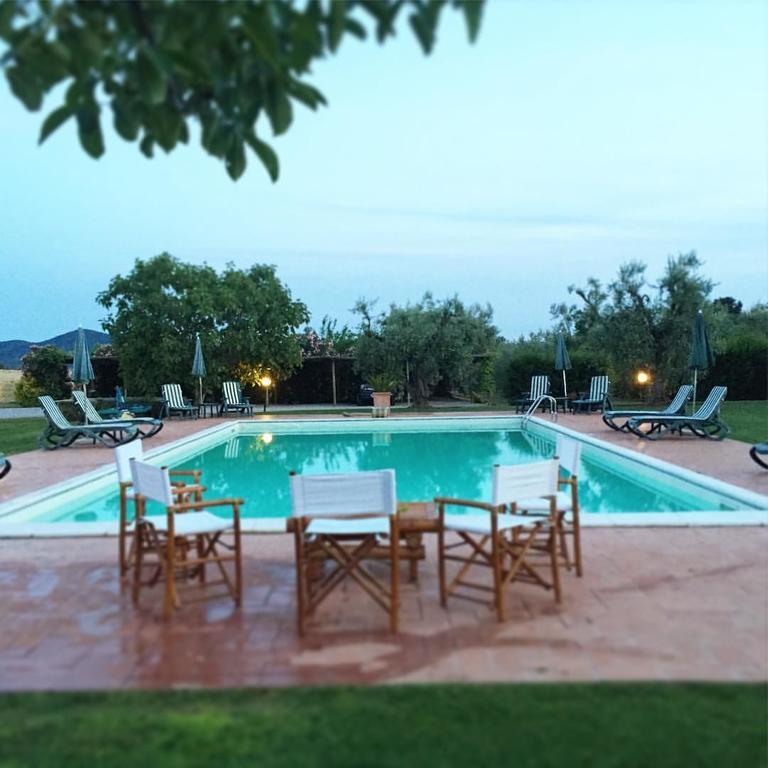 Agriturismo Il Puntoncino Марсилиана Екстериор снимка